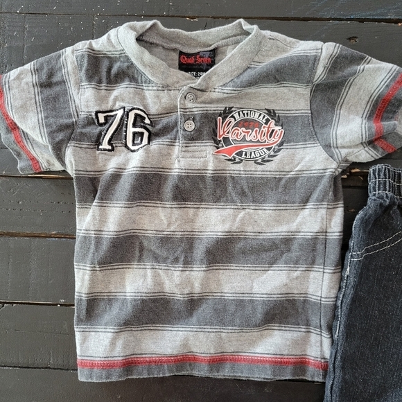 Quad Seven Baby Boy 24 Months Two Piece Outfit Set Grey Short Sleeve Shirt Jeans - Picture 2 of 5